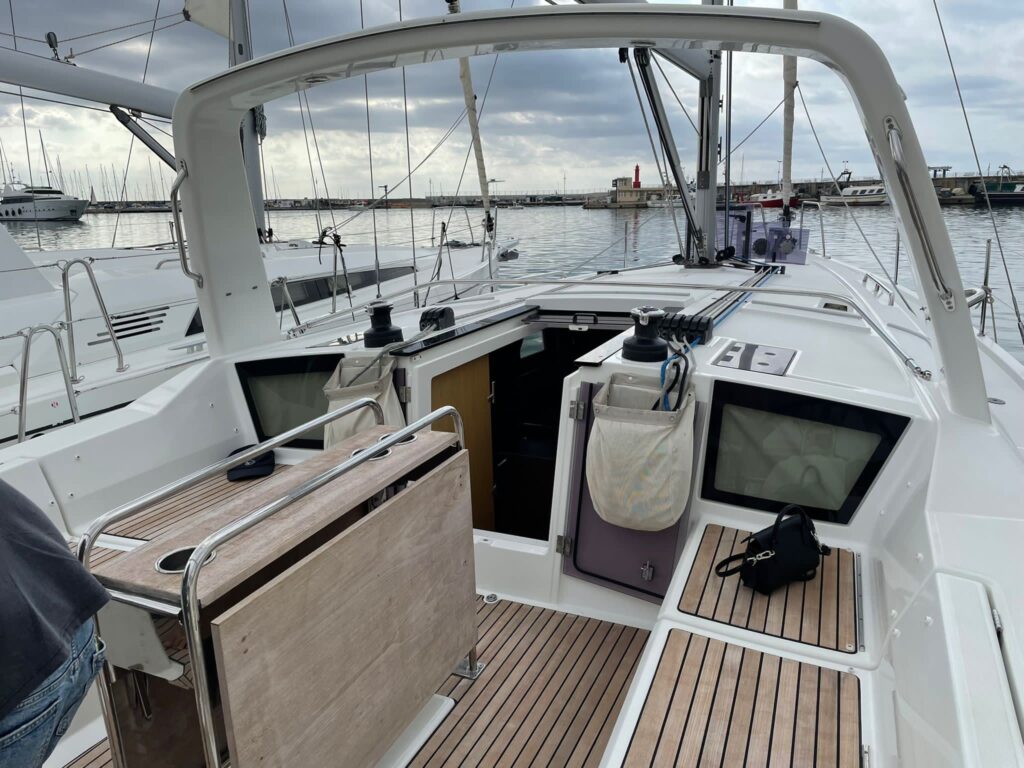 Beneteau Oceanis 41.1 - REF 032S