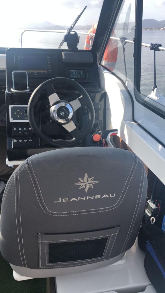Jeanneau Merry Fisher 695 - REF 062S