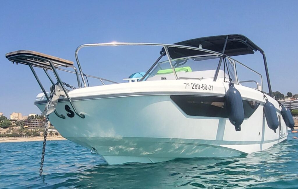 Beneteau Flyer 8 SUNdeck - REF 064S
